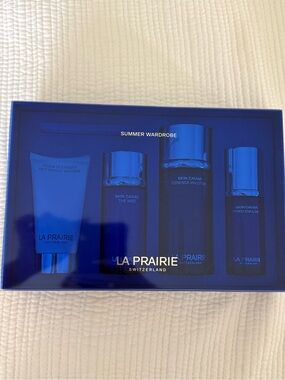 La Prairie woman Moisturizer, cleaner, emulsion, spray Set - Blue